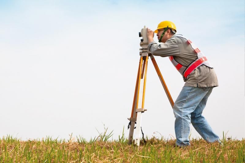 GeoLucas - Georreferenciamento e Topografia